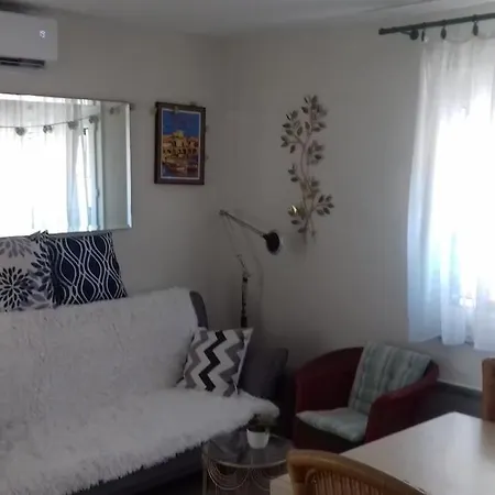 Apartment Sea Side